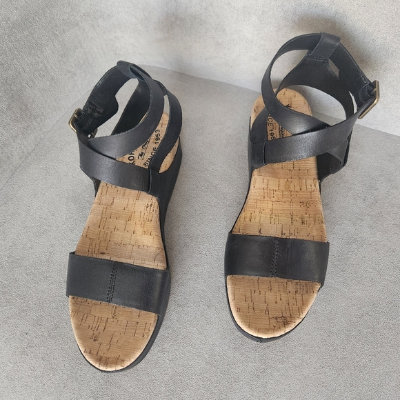 Kork-Ease Shoes - Kork-Ease Sandals 8 Black Leather Yadira Ankle Strap Platform Comfort New $160